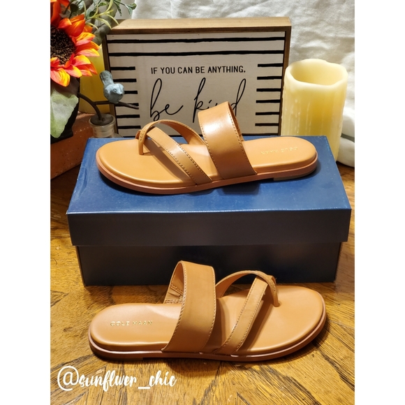 [NEW] Cole Haan Felicia Thong Sandals - Picture 3 of 11